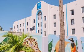 Tryp By Wyndham Aruba Adults Only Hotel